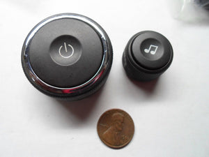 2006 2007  2008 CHEVY HHR  RADIO STEREO CONTROL KNOB SET OEM FREE SHIPPING!